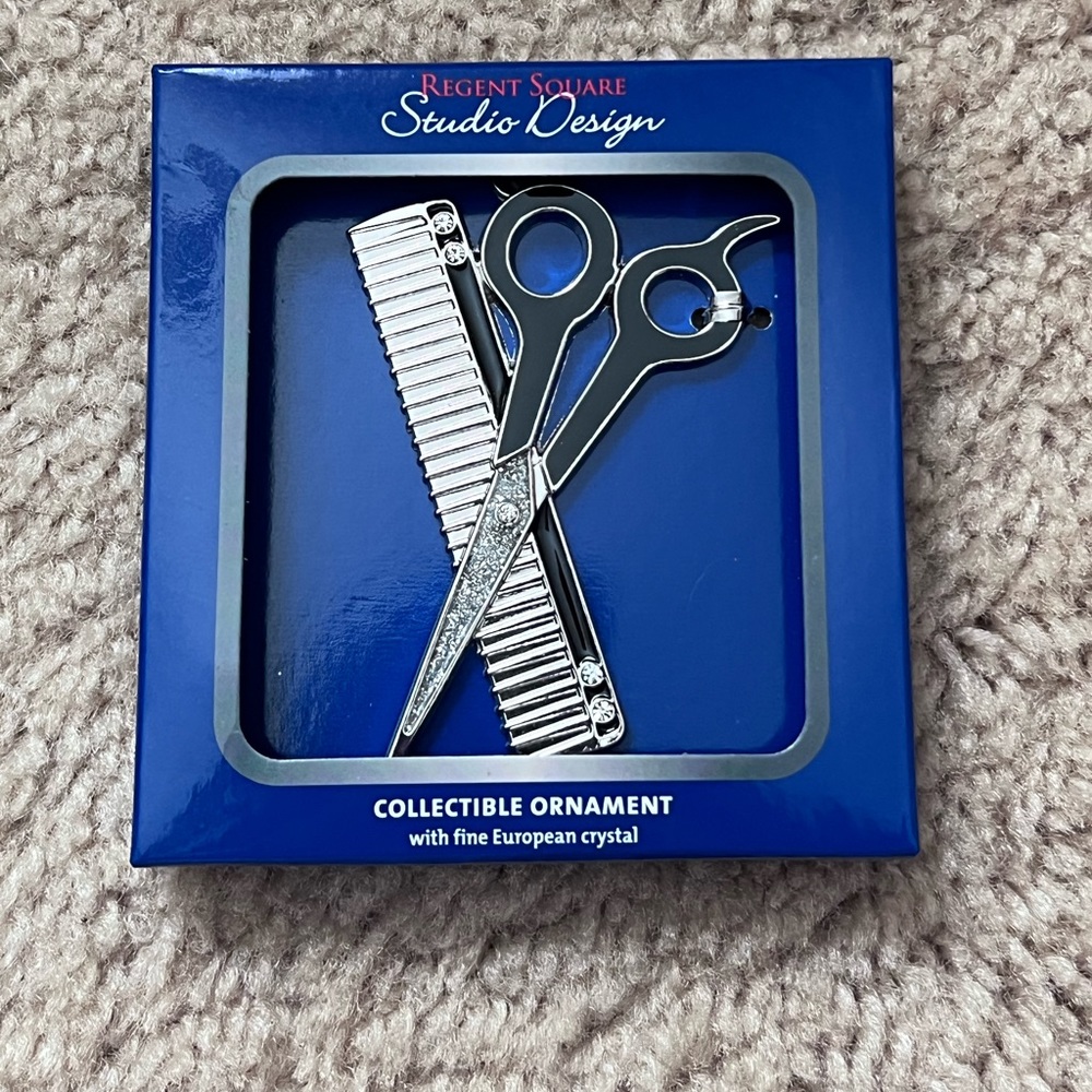 NWOT Regent Square Studio Design Ornament